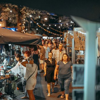 WIRTSCHAFT IM HOF · Think Global – Drink Local