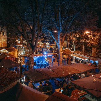 WIRTSCHAFT IM HOF · Think Global – Drink Local